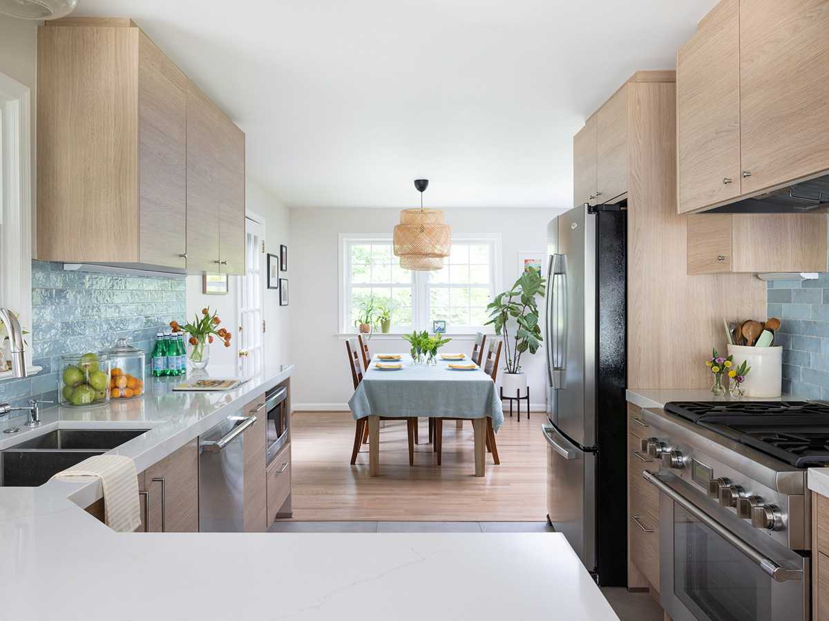 Modern kitchens with a homey feel intro