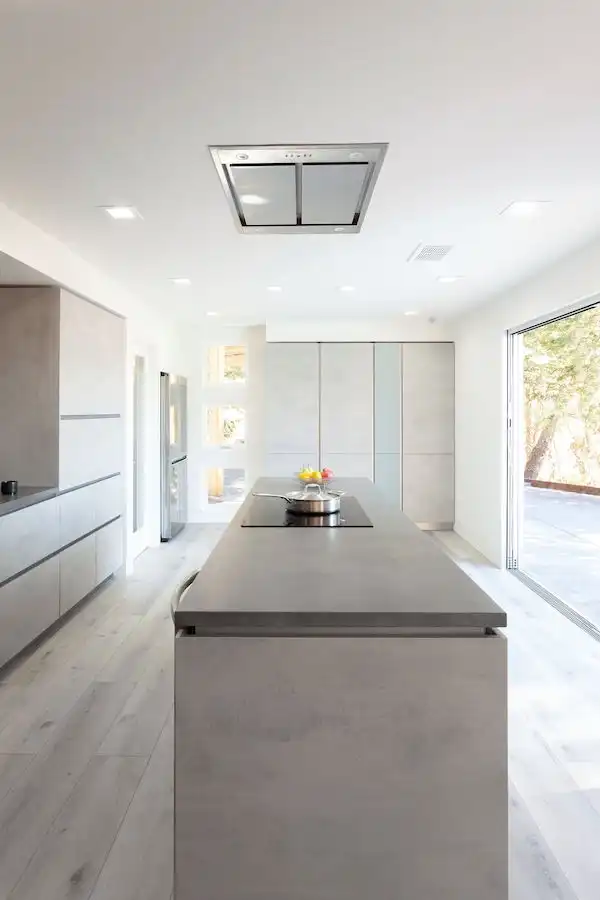 gray-kitchen